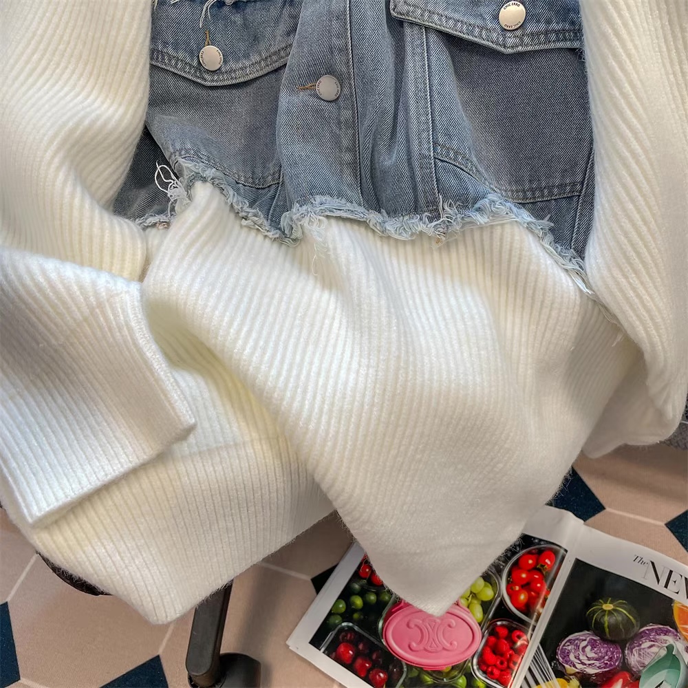 What’s not to love denim sweater SSZZ471 images